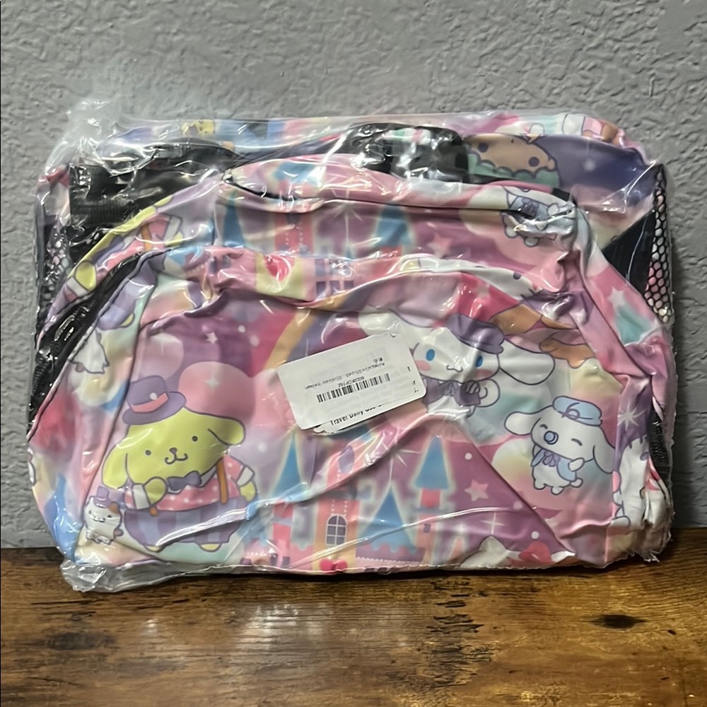 Sanrio- hello kitty and friends/ Cinnamoroll backpack- NWT-sealed